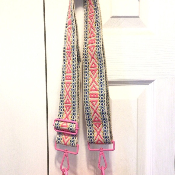 Simply Southern Pink Puffer Water Bottle Holder Shoulder Crossbody Bag - Picture 4 of 5